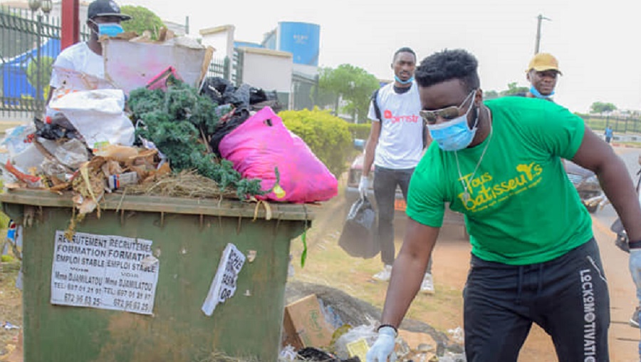 Mouvement Tous bâtisseurs: Les stars se mobilisent pour nettoyer Yaoundé