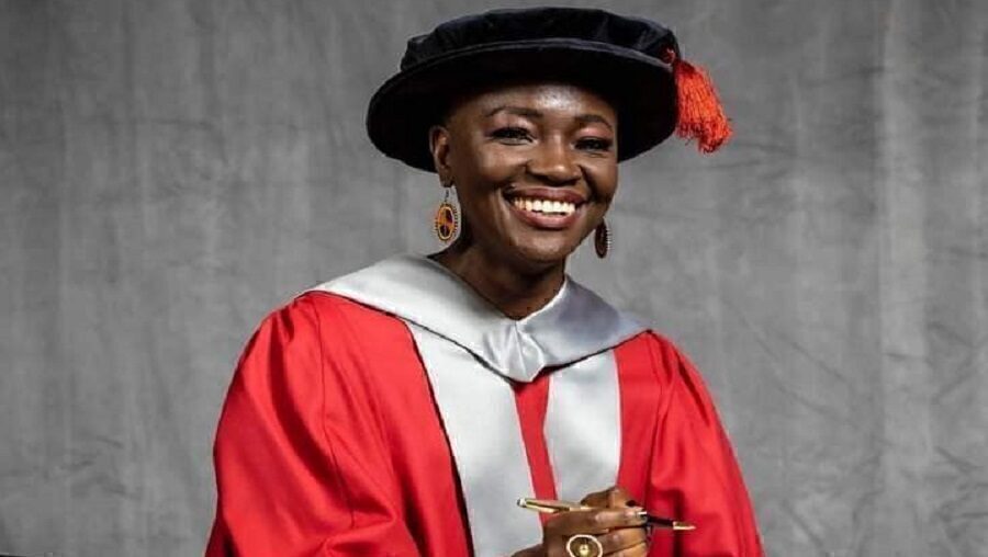 Constance Ejuma: l’actrice reçoit un doctorat honorifique en Angleterre