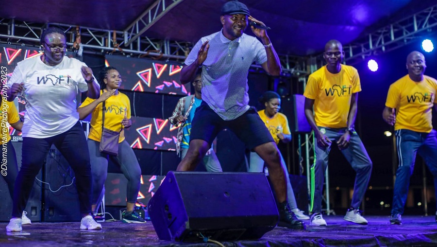 Un concert sportif nocturne au palais des sports ce 15 décembre