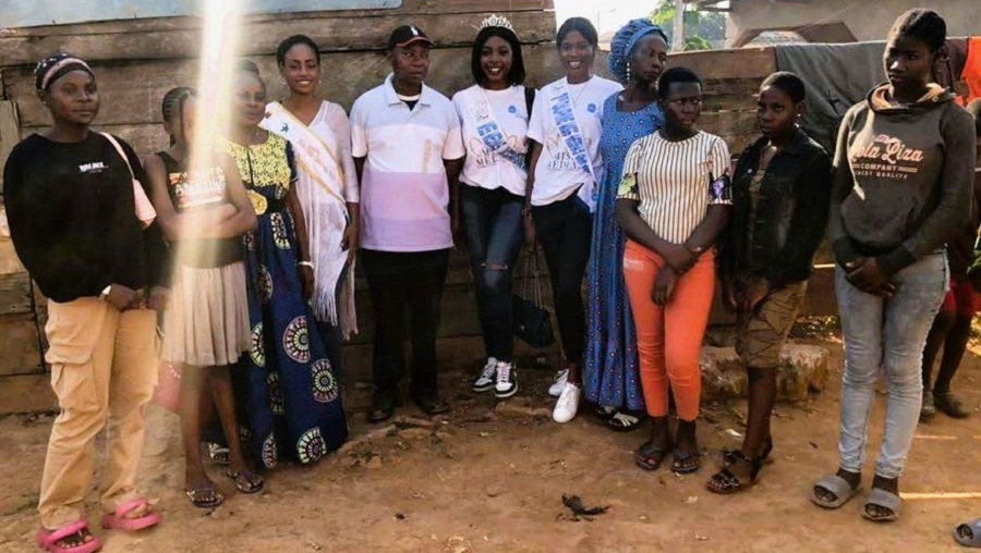 Miss Paix Cameroun 2024 va s’occuper de l’éducation de 6 jeunes filles